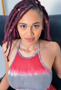 Alicia Profile Image