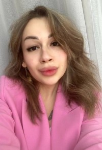 Olya Profile Image