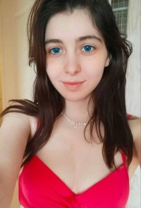 Alina Profile Image