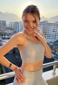 Olesya Profile Image