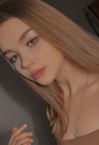 Alenka Profile Image