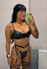 Mia