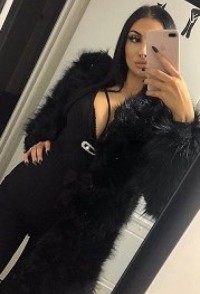 Leona