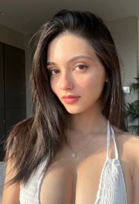Mariana Profile Image