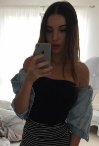 Jessica Adams