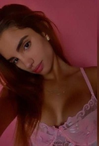 Alejandra Profile Image