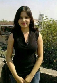 Annie Arora Profile Image