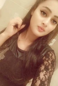 Hira Malik Profile Image