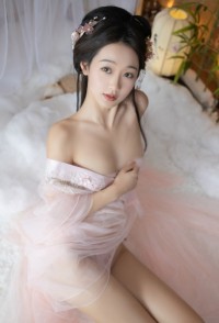 Yiyi Profile Image
